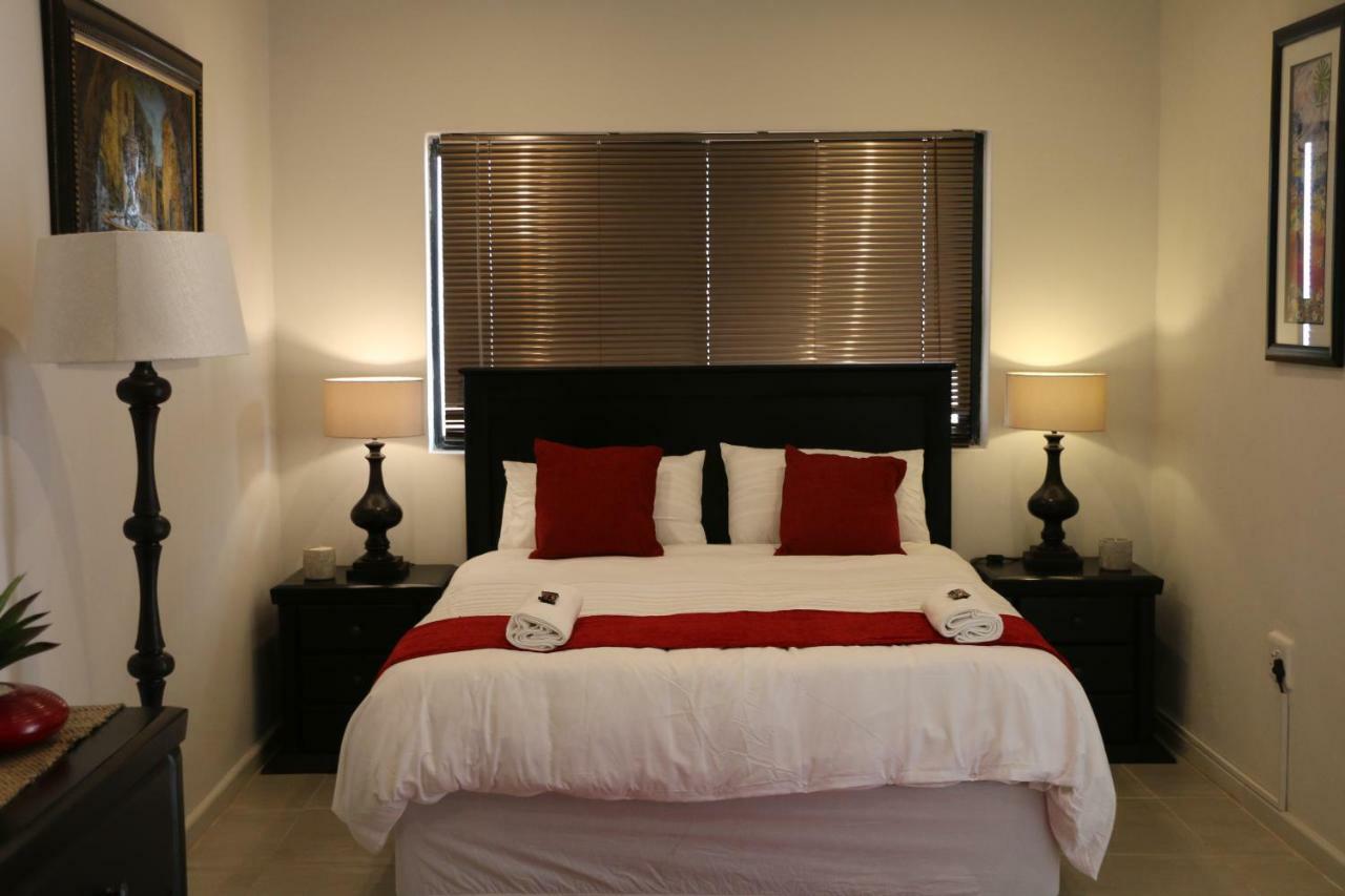 Millennium Body Guards Guesthouse Hartbeespoort Exterior photo